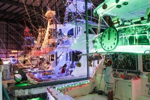 xmas-boat-parade-2016-img-23