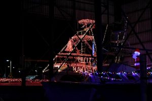 xmas-boat-parade-2016-img-25