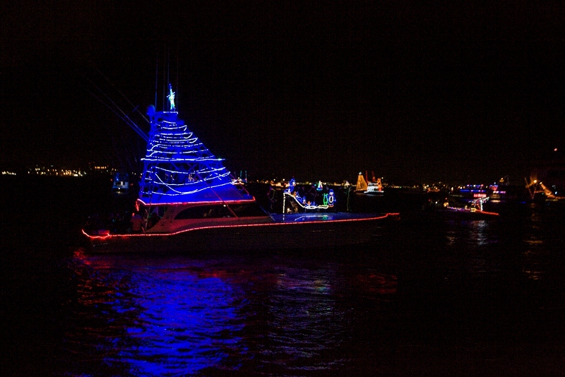 xmas-boat-parade-2016-img-35