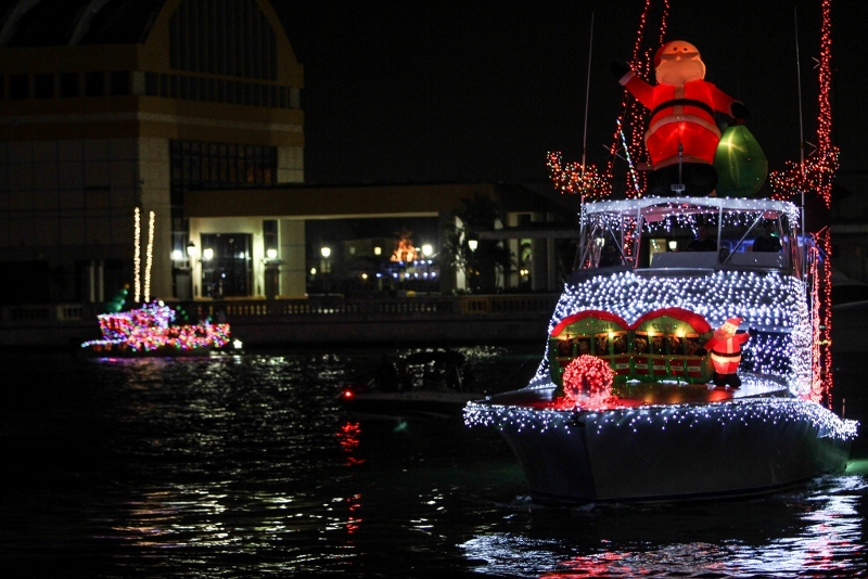 xmas-boat-parade-2016-img-38