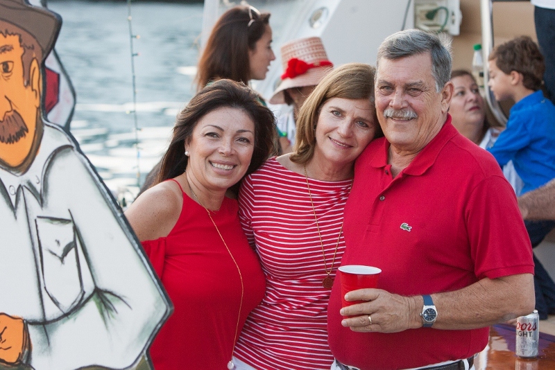 xmas-boat-parade-2016-img-9